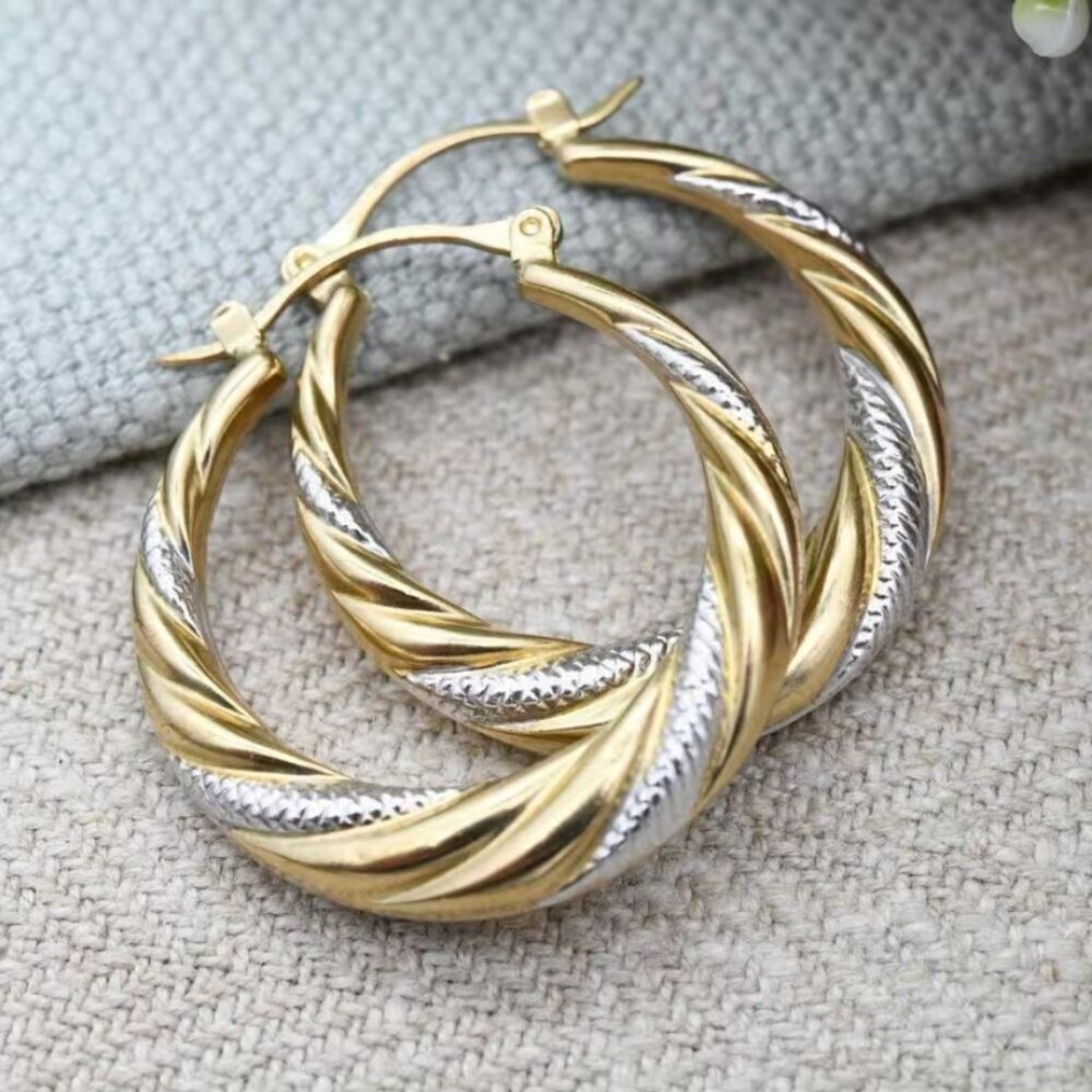 14K Gold Two Tone Silver Womens Small 1.25" Size Hoop Earrings Ladies Jewelry - Picture 1 of 5